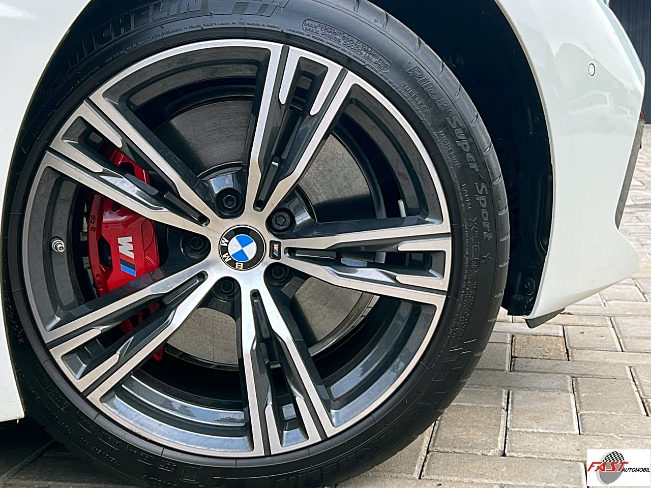 BMW Z4 PUTIH KM.4RB B 1813 KDZ 20