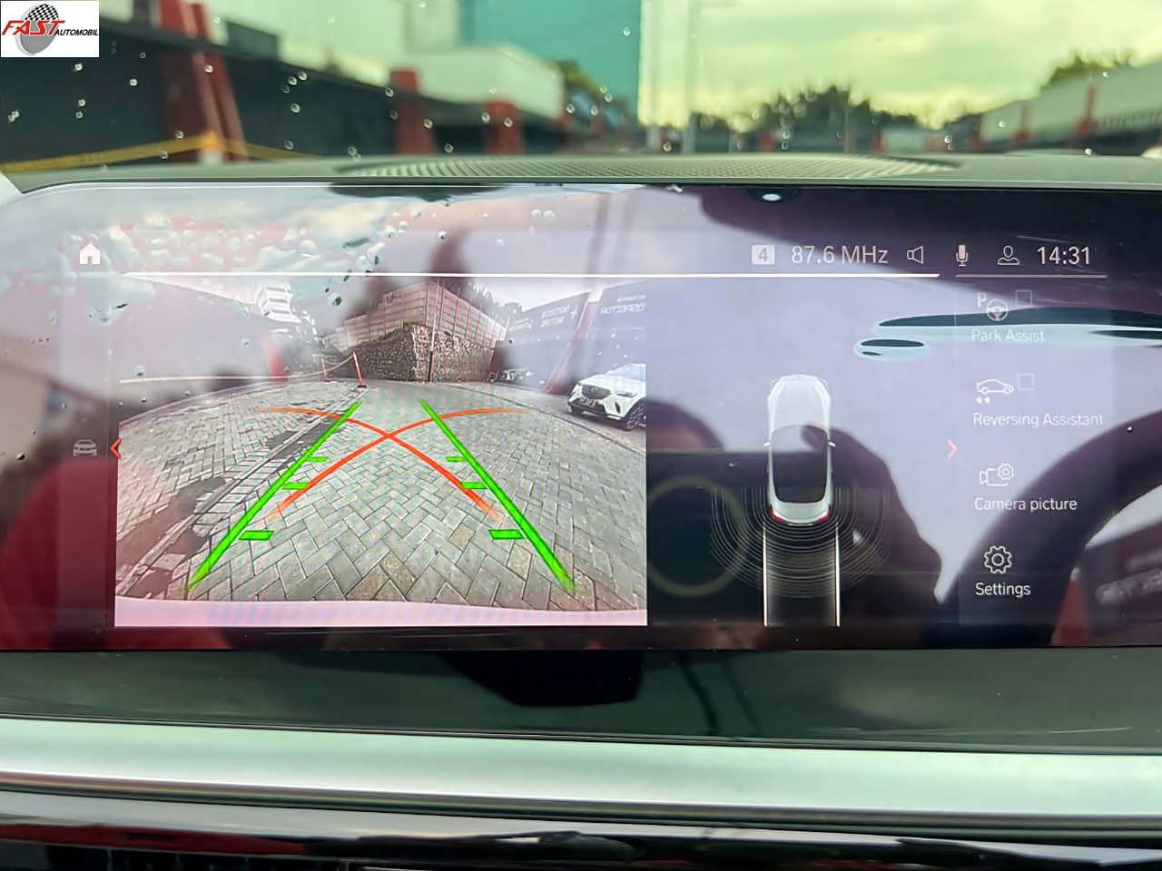 BMW Z4 PUTIH KM.4RB B 1813 KDZ 29