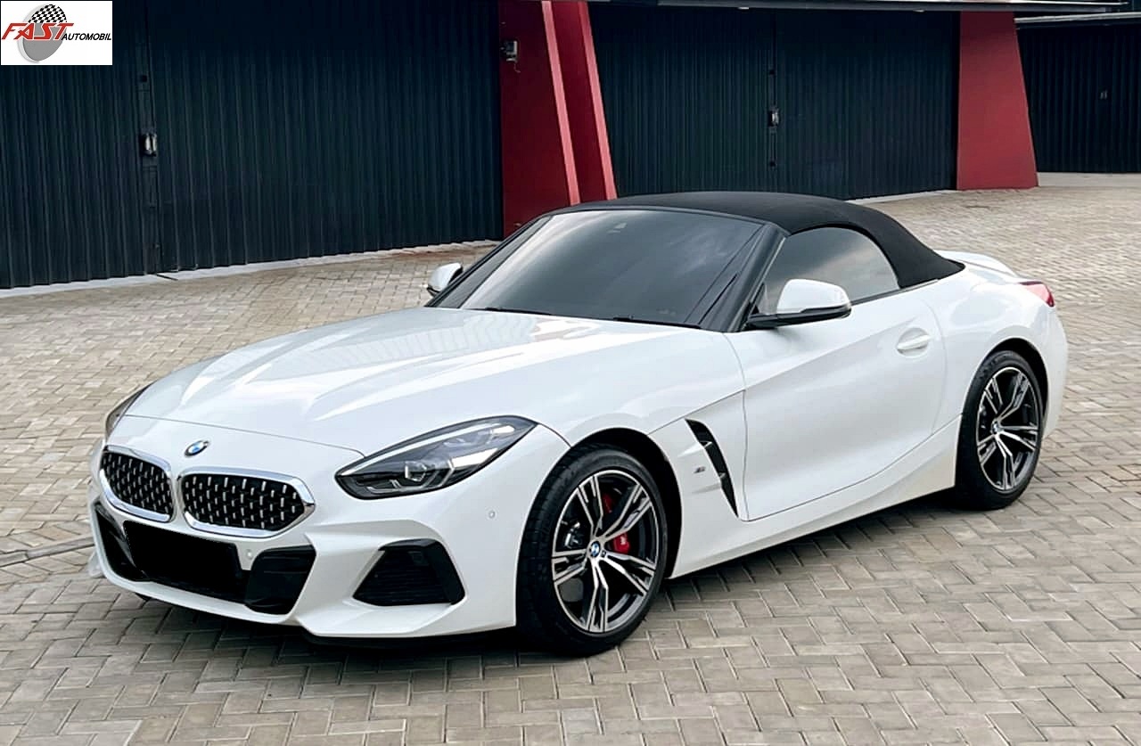 BMW Z4 PUTIH KM.4RB B 1813 KDZ 6