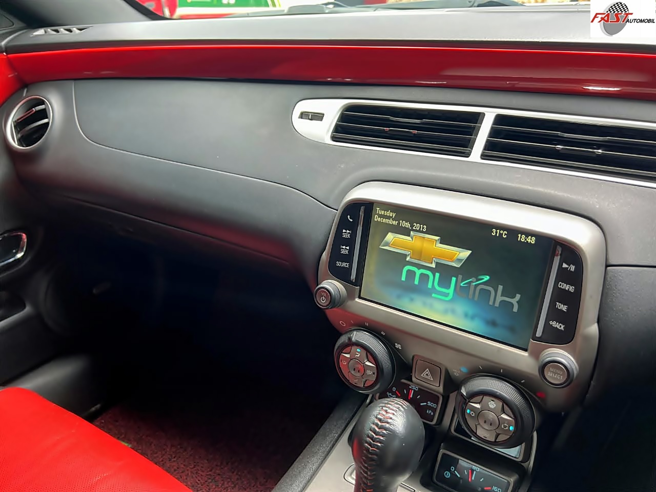 CHEVROLET CAMARO PUTIH B 87 GNN 24