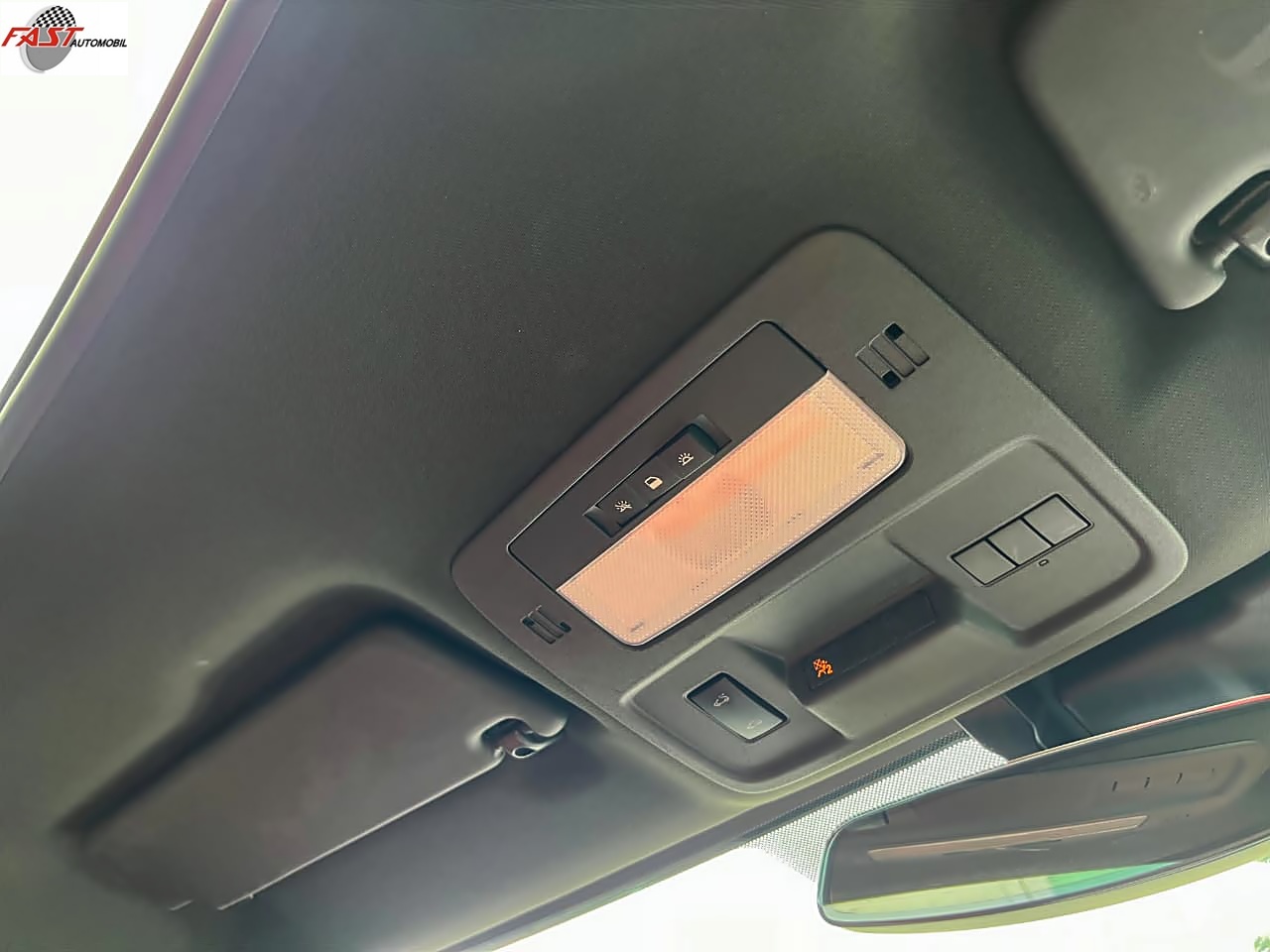 CHEVROLET CAMARO PUTIH B 87 GNN 25