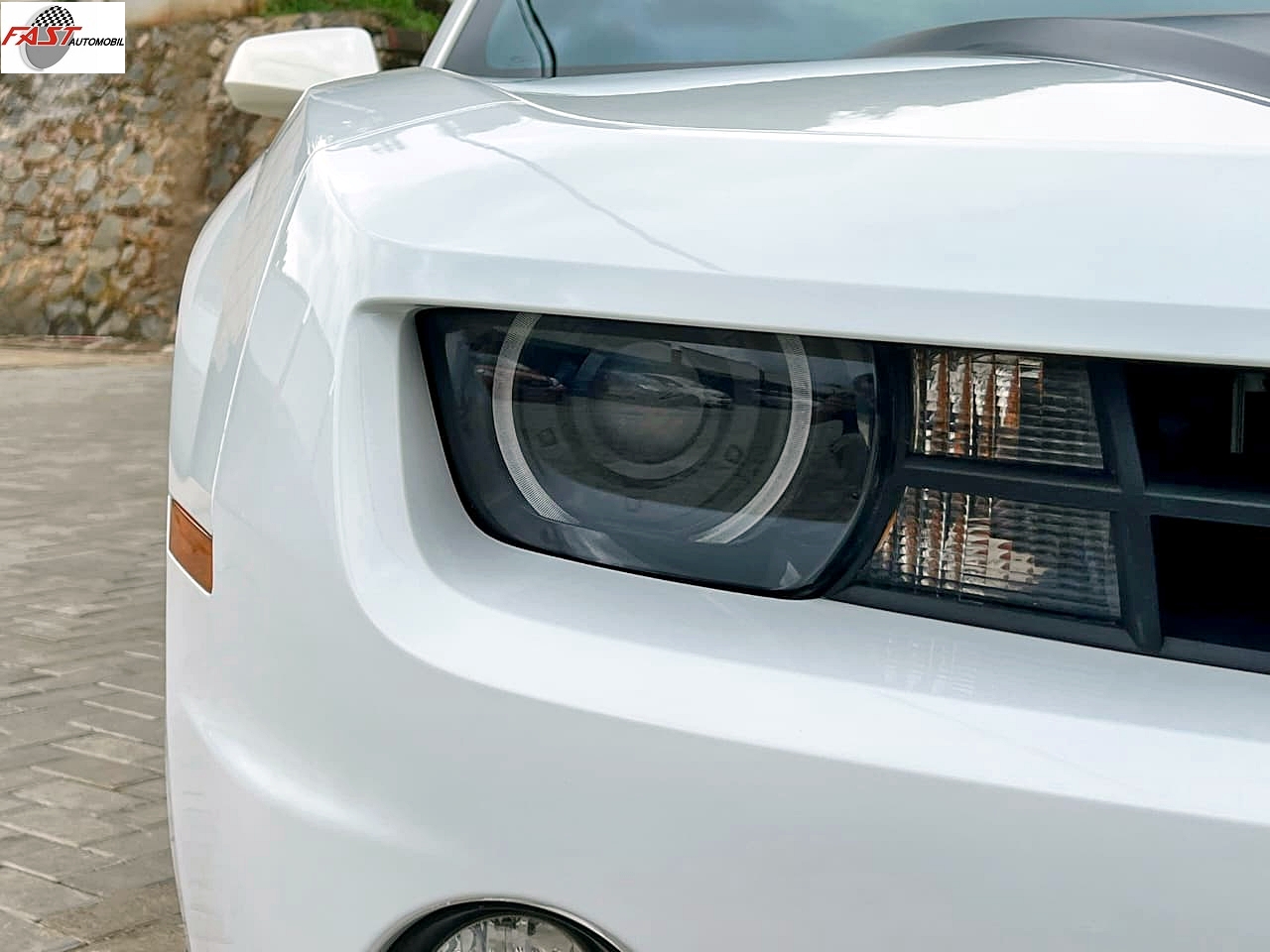 CHEVROLET CAMARO PUTIH B 87 GNN 6