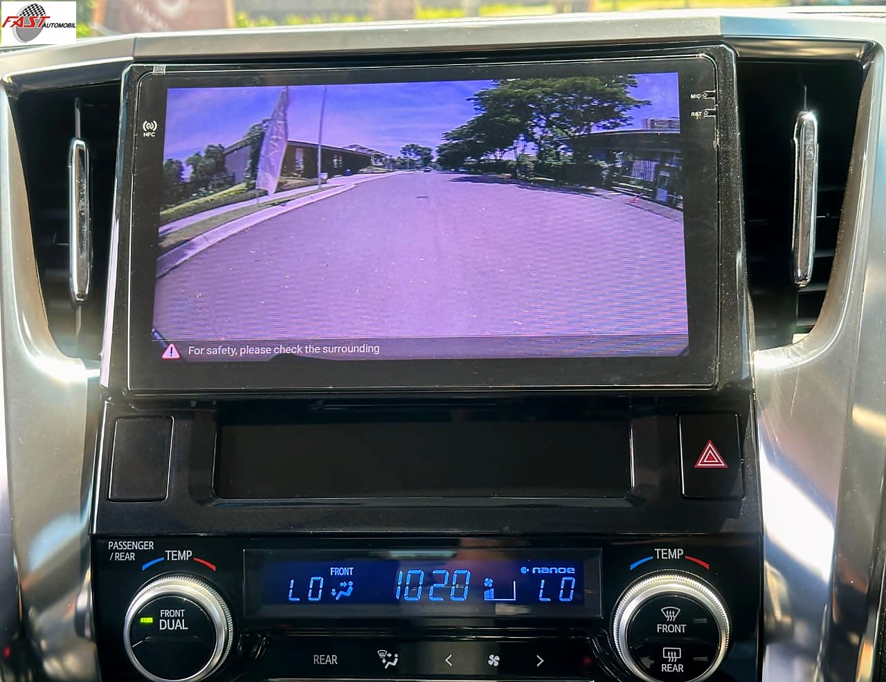 TOYOTA VELLFIRE Z 2015 HITAM KM 86RB L 1608 AAH 22