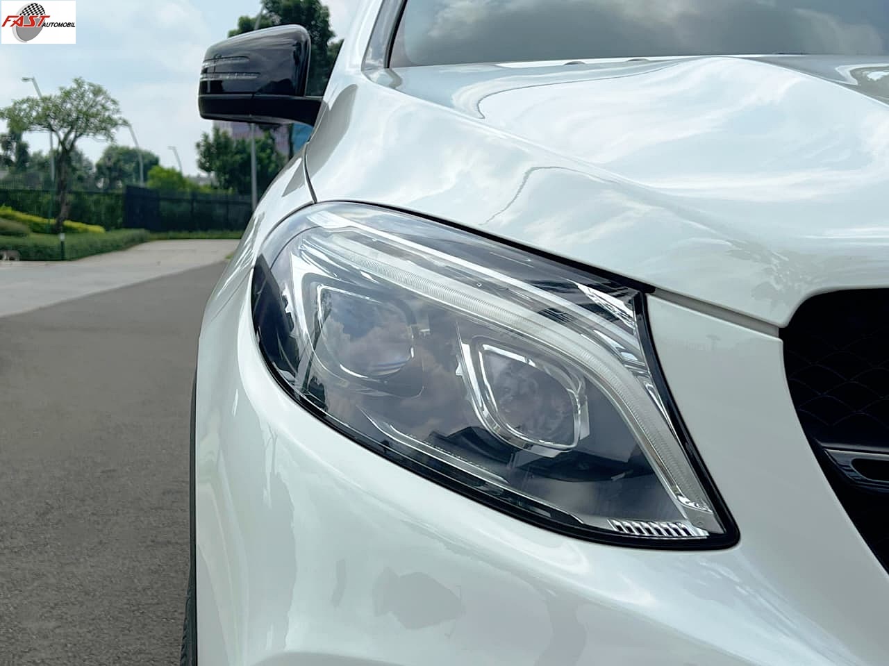 10 MERCEDES BENZ GLE 400 AMG COUPE 2016 PUTIH M 168