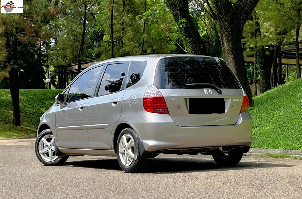 12 HONDA JAZZ 2006 1.5 IDSI FACELIFT MT 2006 SILVER B 2697 EVJ