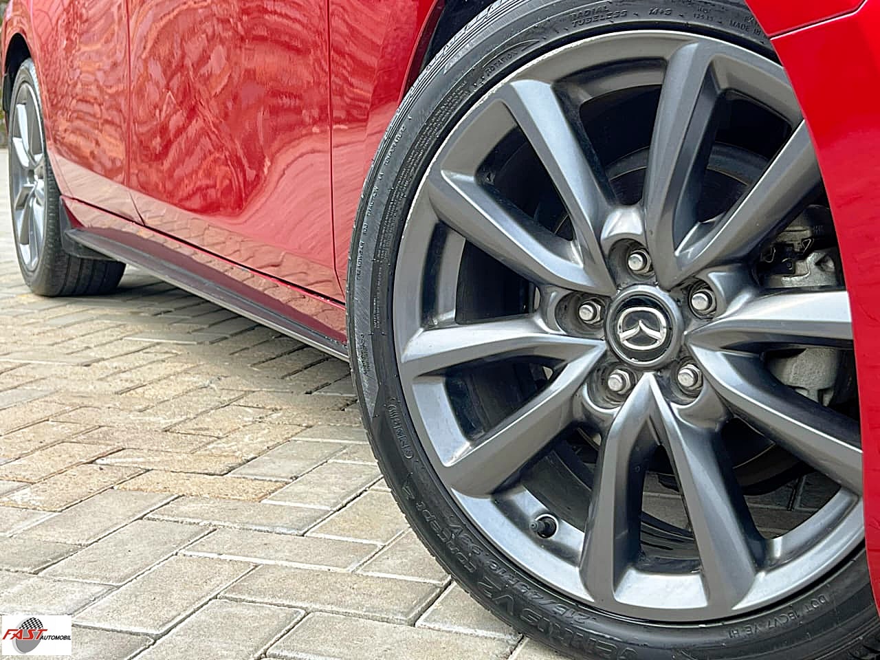 15 MAZDA 3 2020 HATCHBACK SUNROOF LOW KM.28RB MERAH B 1944 WZX