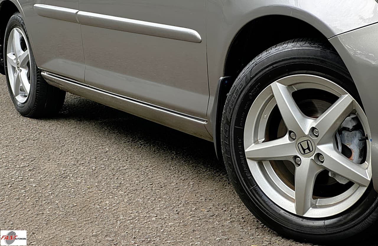 16 HONDA JAZZ 2006 1.5 IDSI FACELIFT MT 2006 SILVER B 2697 EVJ