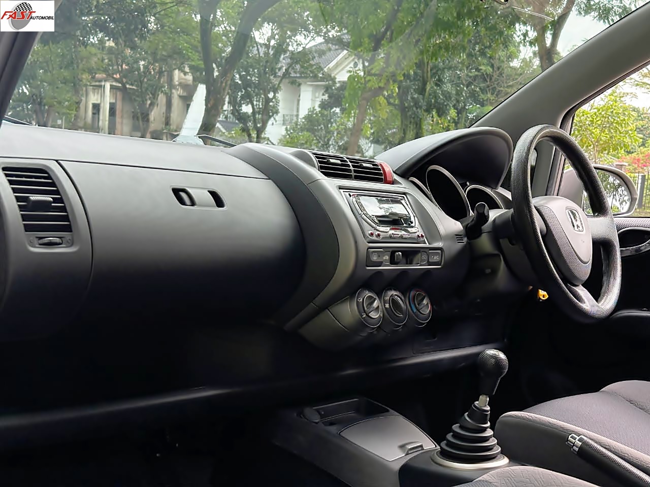 21 HONDA JAZZ 2006 1.5 IDSI FACELIFT MT 2006 SILVER B 2697 EVJ