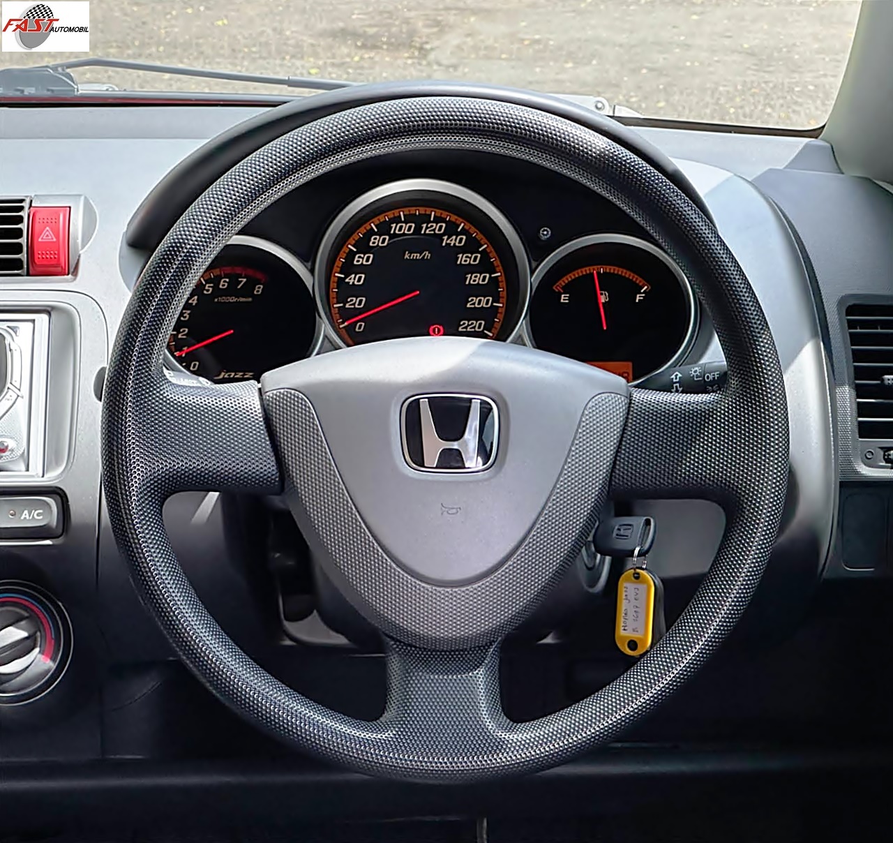 22 HONDA JAZZ 2006 1.5 IDSI FACELIFT MT 2006 SILVER B 2697 EVJ