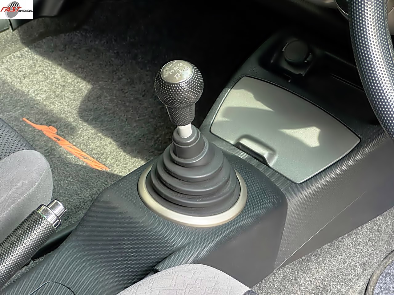 24 HONDA JAZZ 2006 1.5 IDSI FACELIFT MT 2006 SILVER B 2697 EVJ