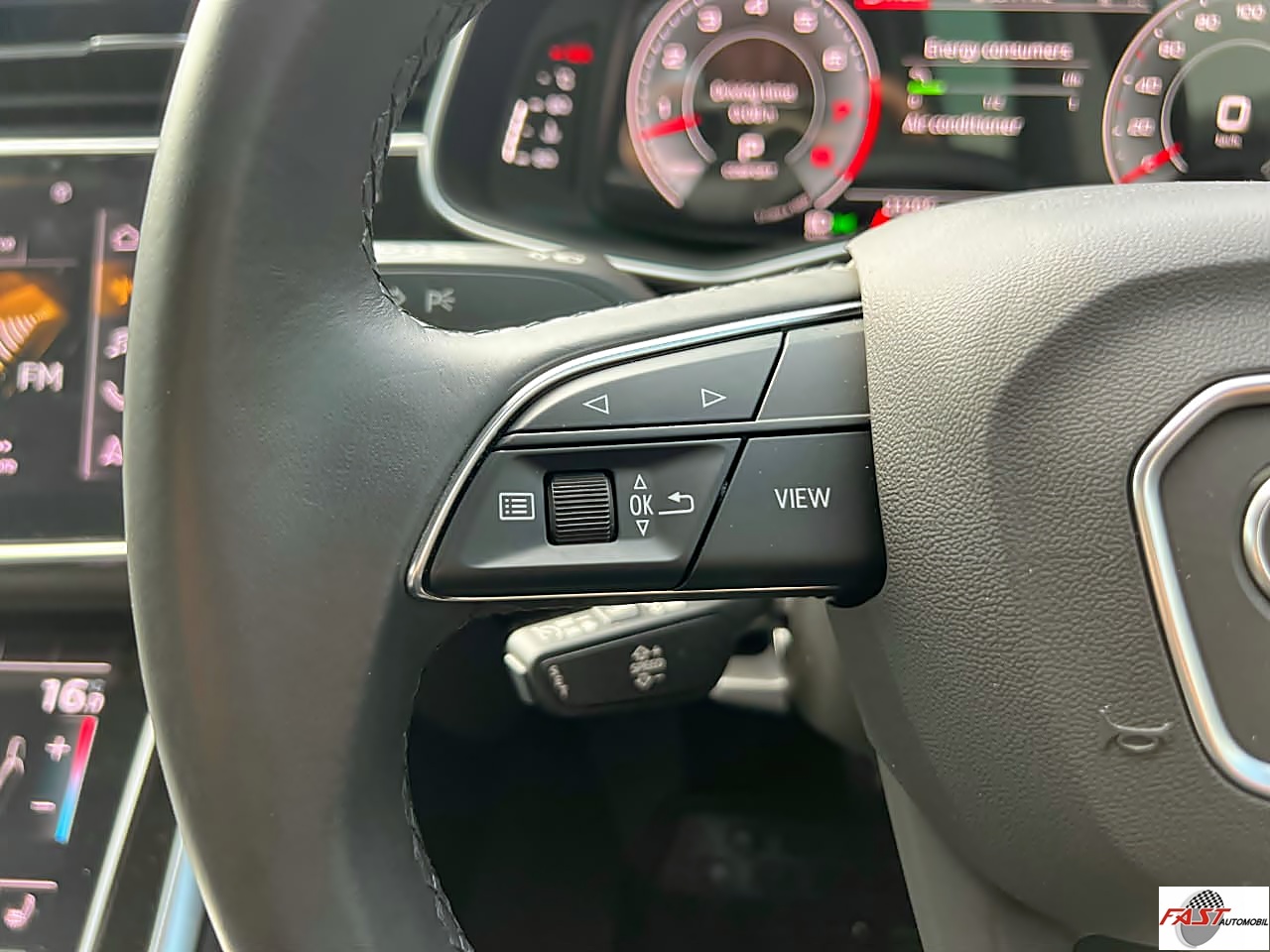 25 AUDI Q7 QUATTRO SLINE 3.0 TFSi FACELIFT 2023 2022 HITAM B 2612 BBS