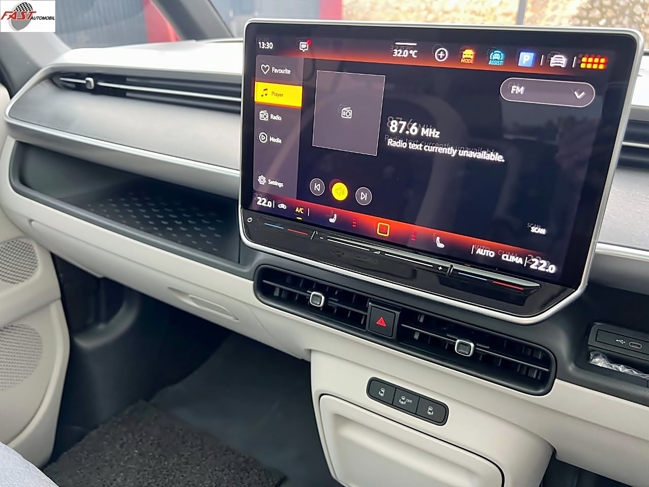 26 VOLKSWAGEN ID BUZZ LWB 20252026 KM.968 PERAK B 8 LUE