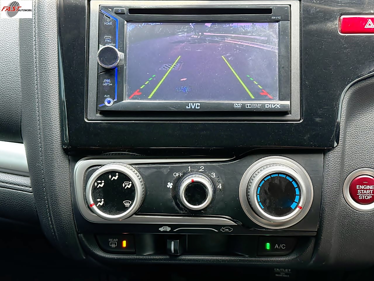 27 HONDA JAZZ RS 2015 PUTIH B 2972 BFK