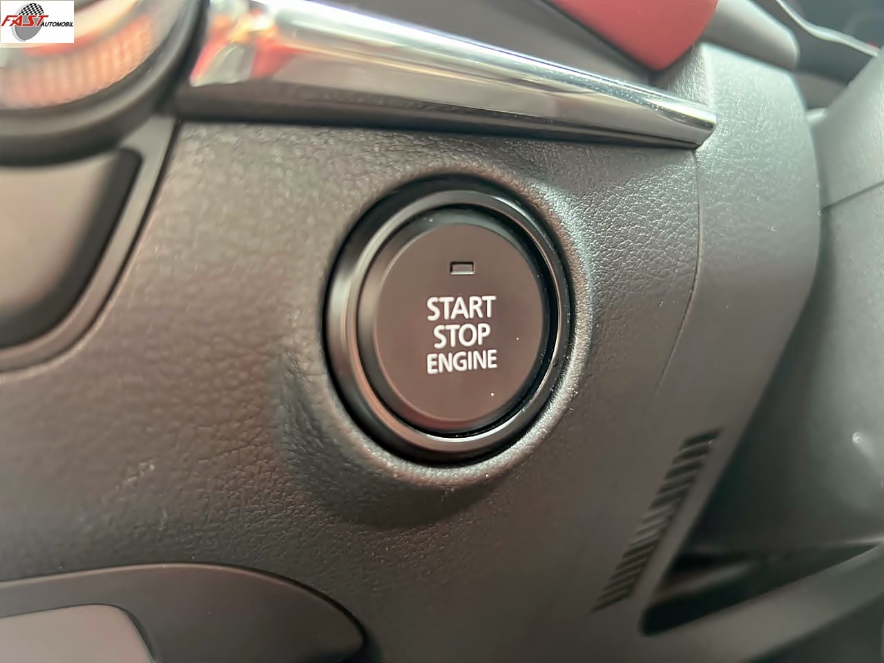 29 MAZDA 3 2020 HATCHBACK SUNROOF LOW KM.28RB MERAH B 1944 WZX