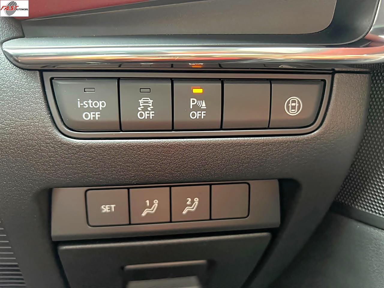 30 MAZDA 3 2020 HATCHBACK SUNROOF LOW KM.28RB MERAH B 1944 WZX