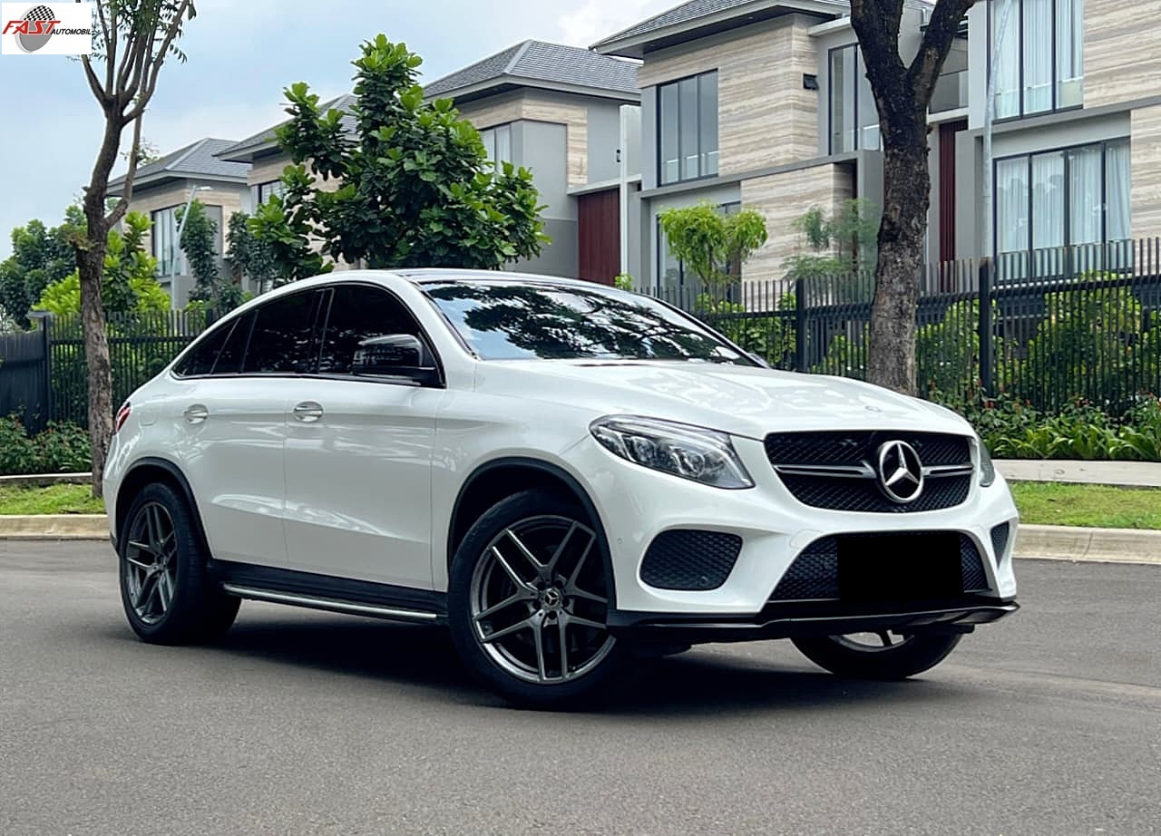 6 MERCEDES BENZ GLE 400 AMG COUPE 2016 PUTIH M 168