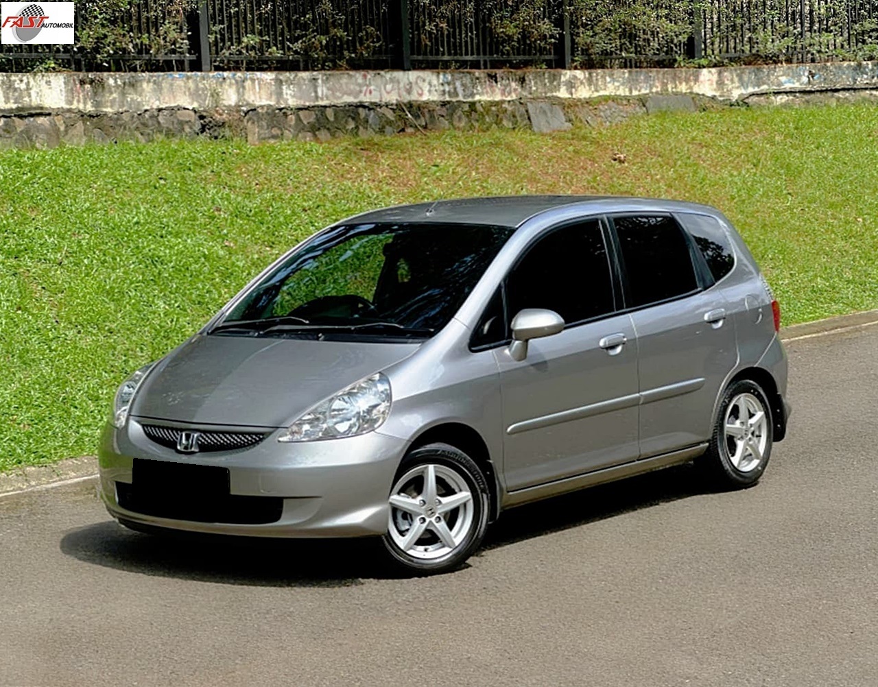 7 HONDA JAZZ 2006 1.5 IDSI FACELIFT MT 2006 SILVER B 2697 EVJ
