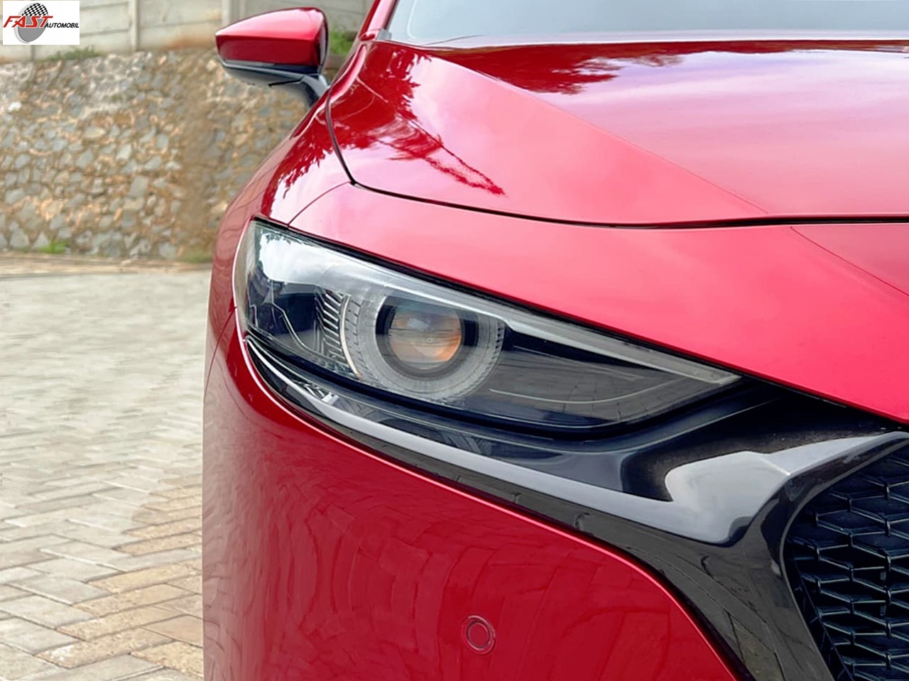 9 MAZDA 3 2020 HATCHBACK SUNROOF LOW KM.28RB MERAH B 1944 WZX